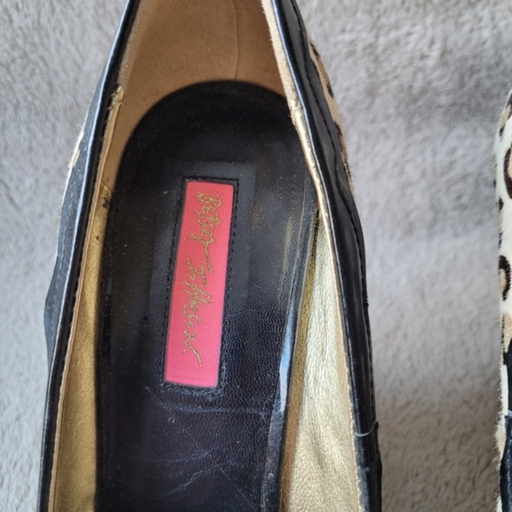 Betsey Johnson Lien leopard print wedges size 8 - Picture 7 of 10